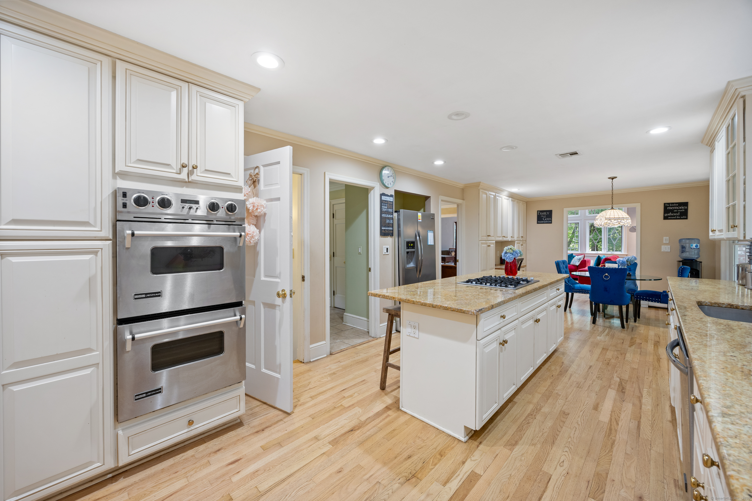 10 Kristy Drive
