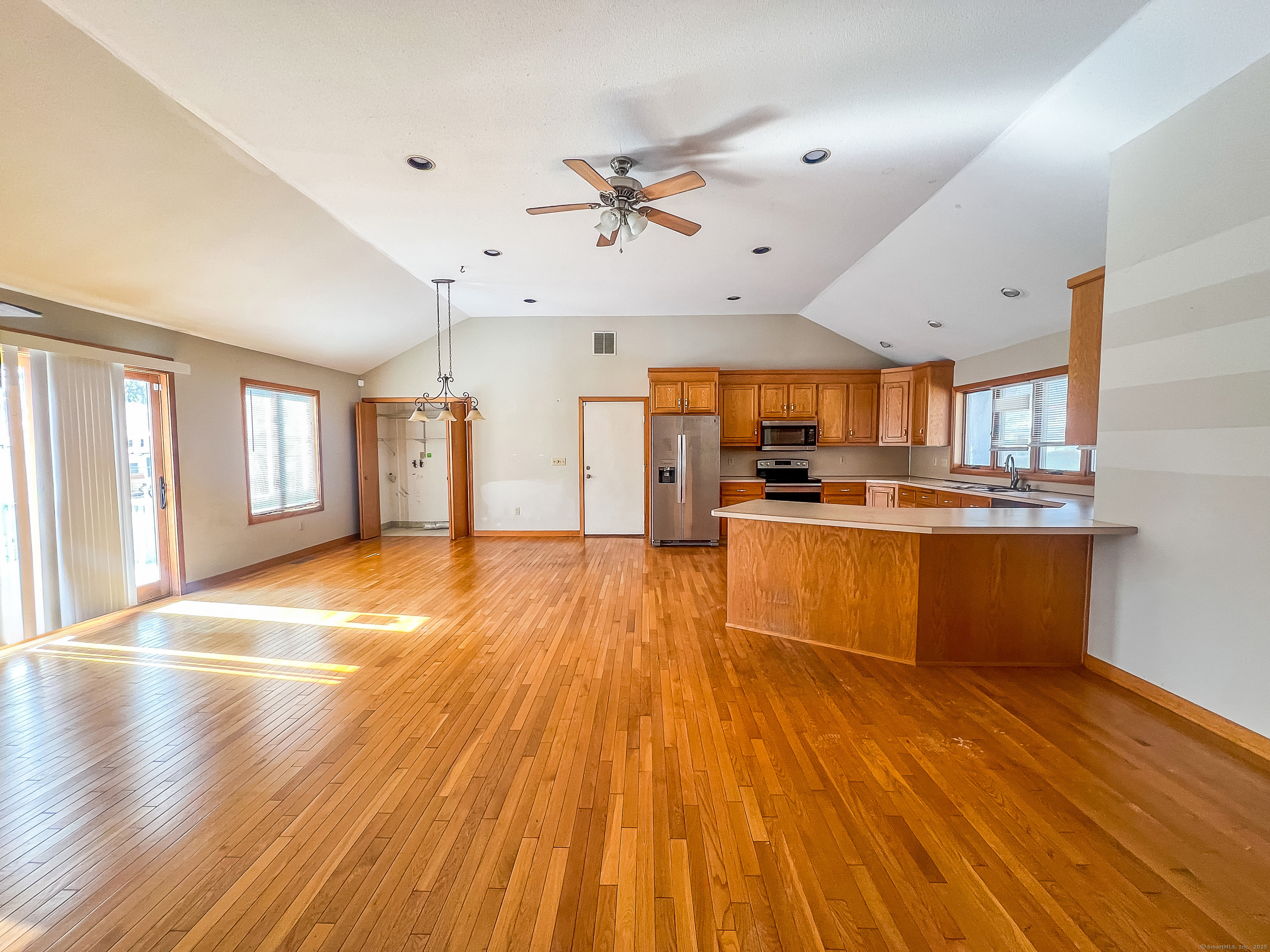 18 David Avenue, Plainville, Connecticut image 3