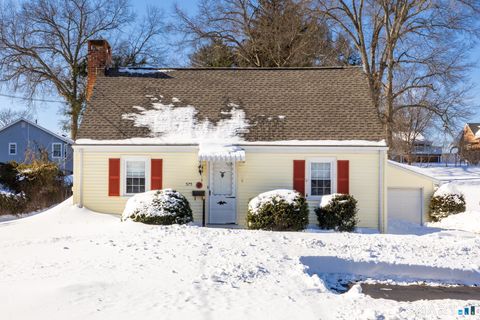 Photo of 575 S Main Street, West Hartford, CT 06110 (MLS # 24151211)