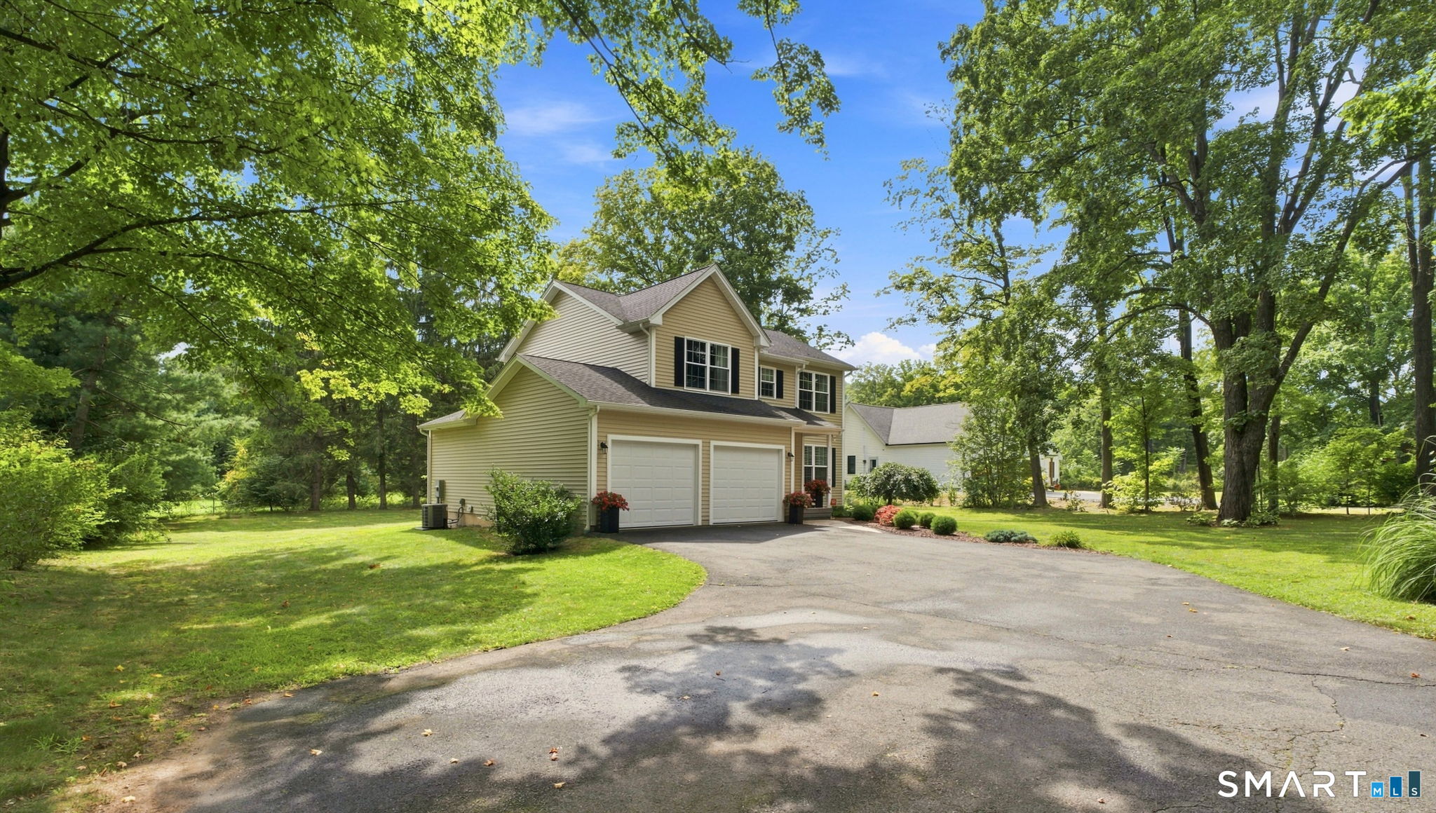 35 Maple Avenue
