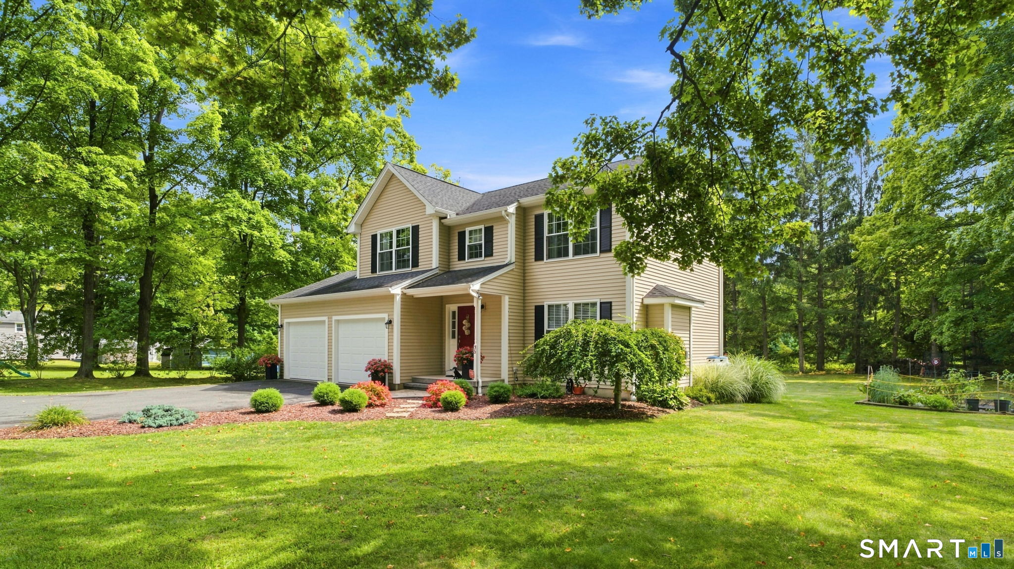 35 Maple Avenue