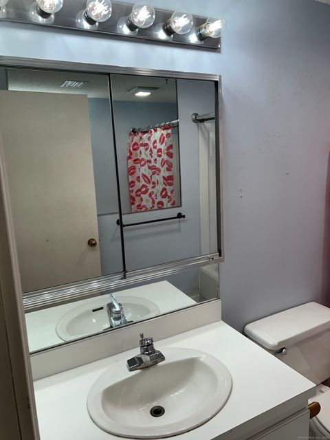 Tiny photo for 34 Essex Street #2F, Hartford, CT 06114 (MLS # 24156843)