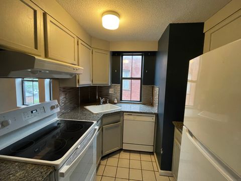 Tiny photo for 34 Essex Street #2F, Hartford, CT 06114 (MLS # 24156843)