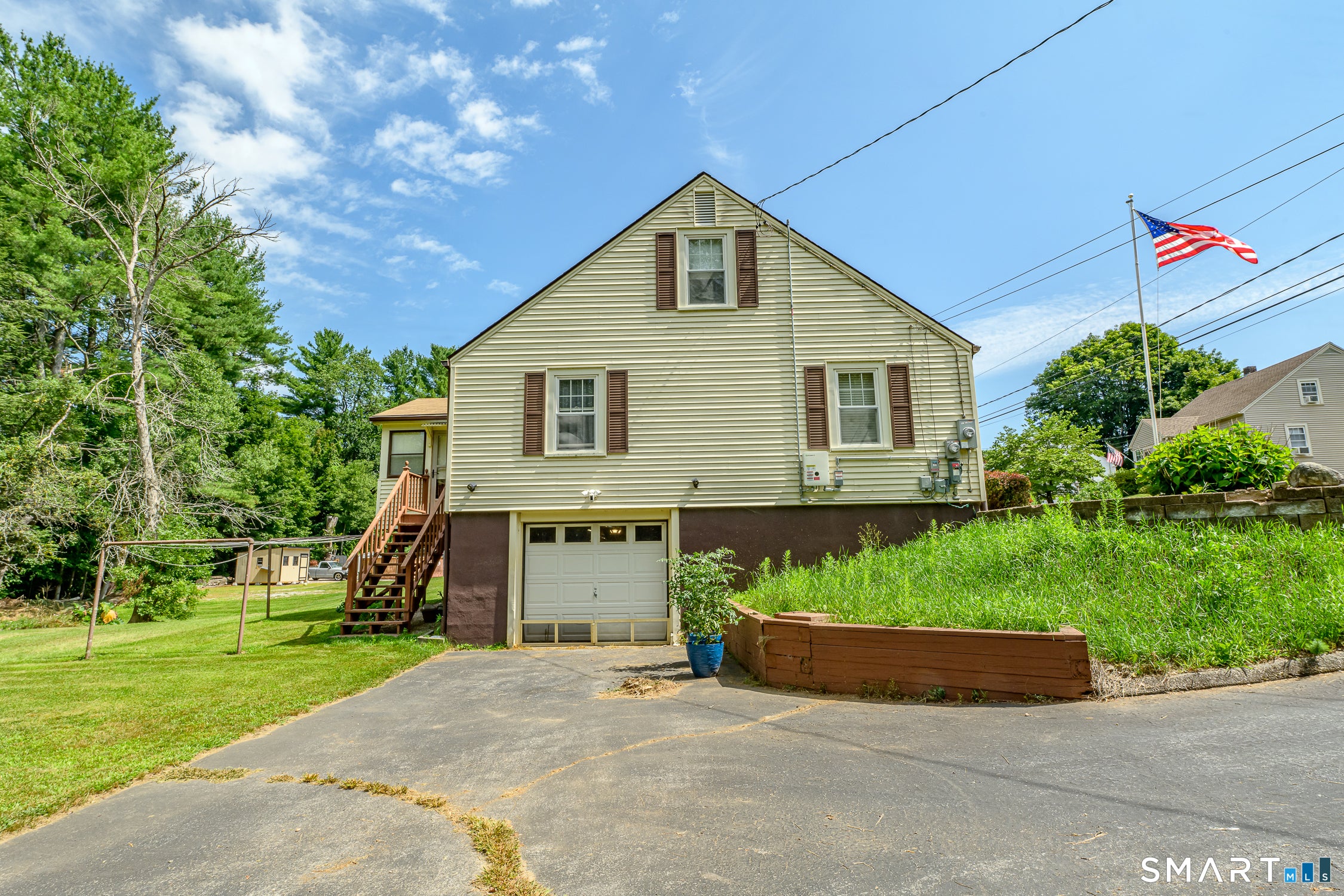 8 Norman Avenue