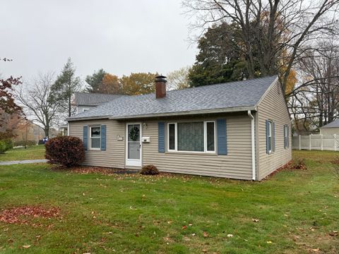 Photo of 11 Westview Drive, Wallingford, CT 06492 (MLS # 24133107)