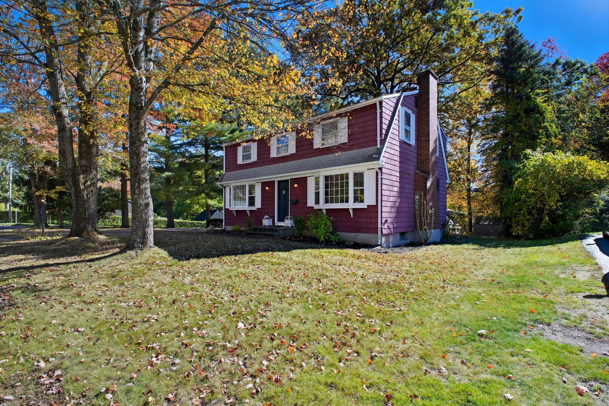 17 Douglas Drive