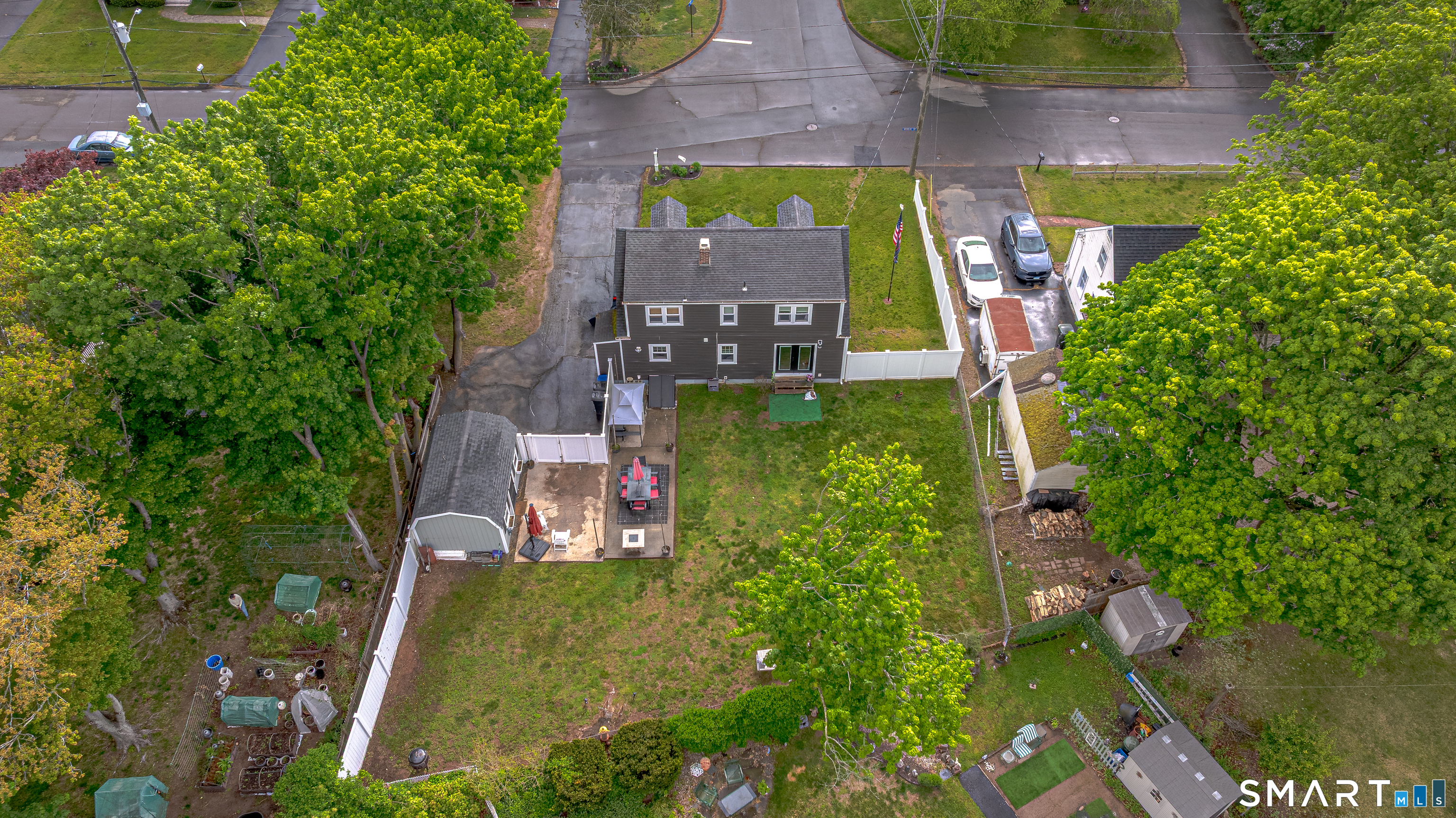 4 Nicholas Drive