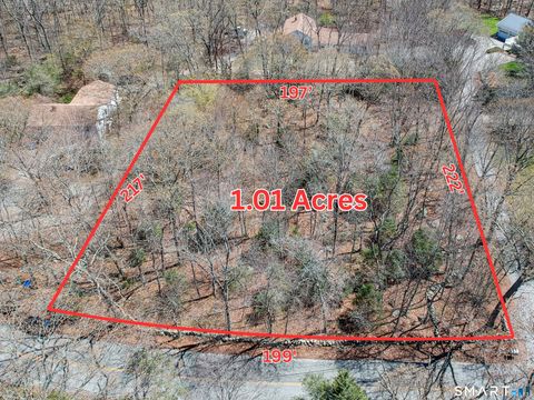 Photo of 119 Quaker Farm Road, Groton, CT 06355 (MLS # 24170021)