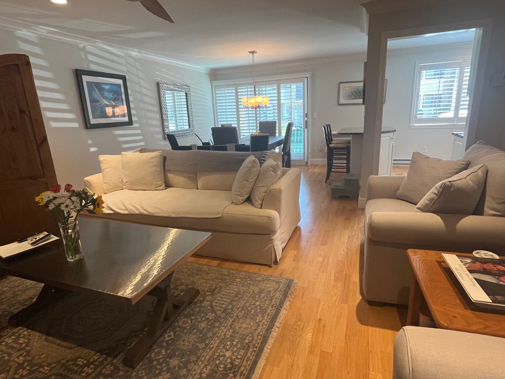 Photo of 199 Gregory Boulevard #APT E4, Norwalk, CT 06855 (MLS # 24116034)