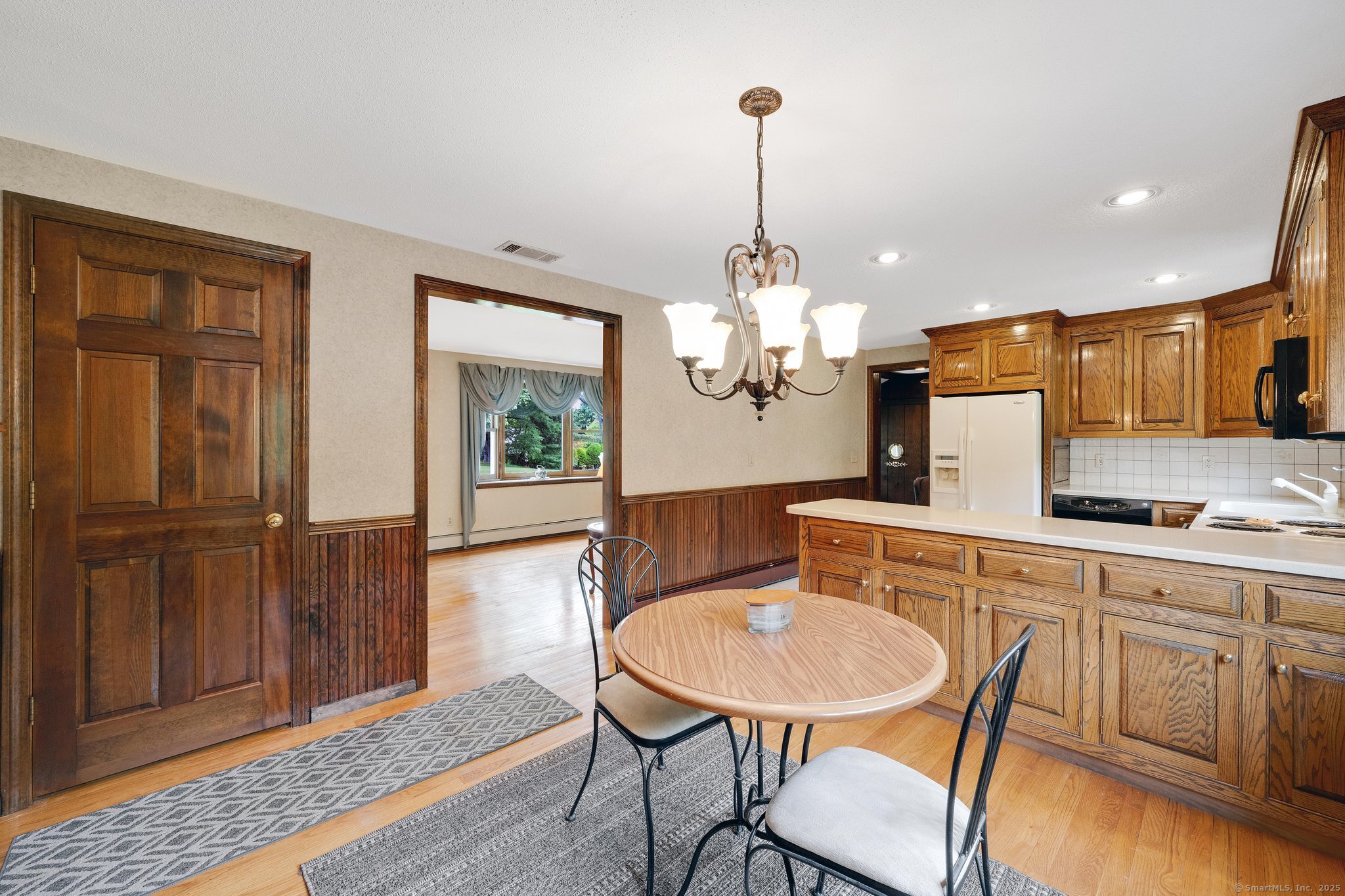 111 Raymond Road, Windsor Locks, Connecticut image 15
