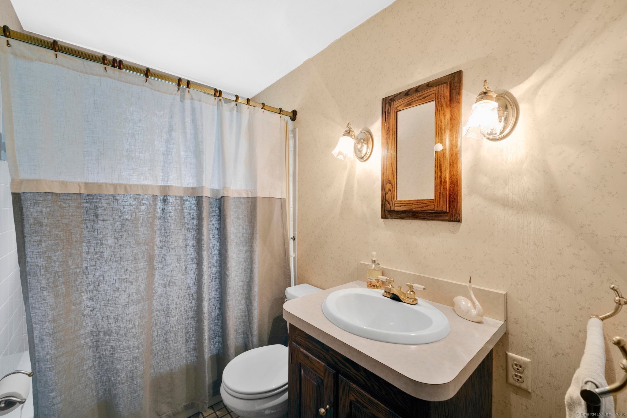 111 Raymond Road, Windsor Locks, Connecticut image 19