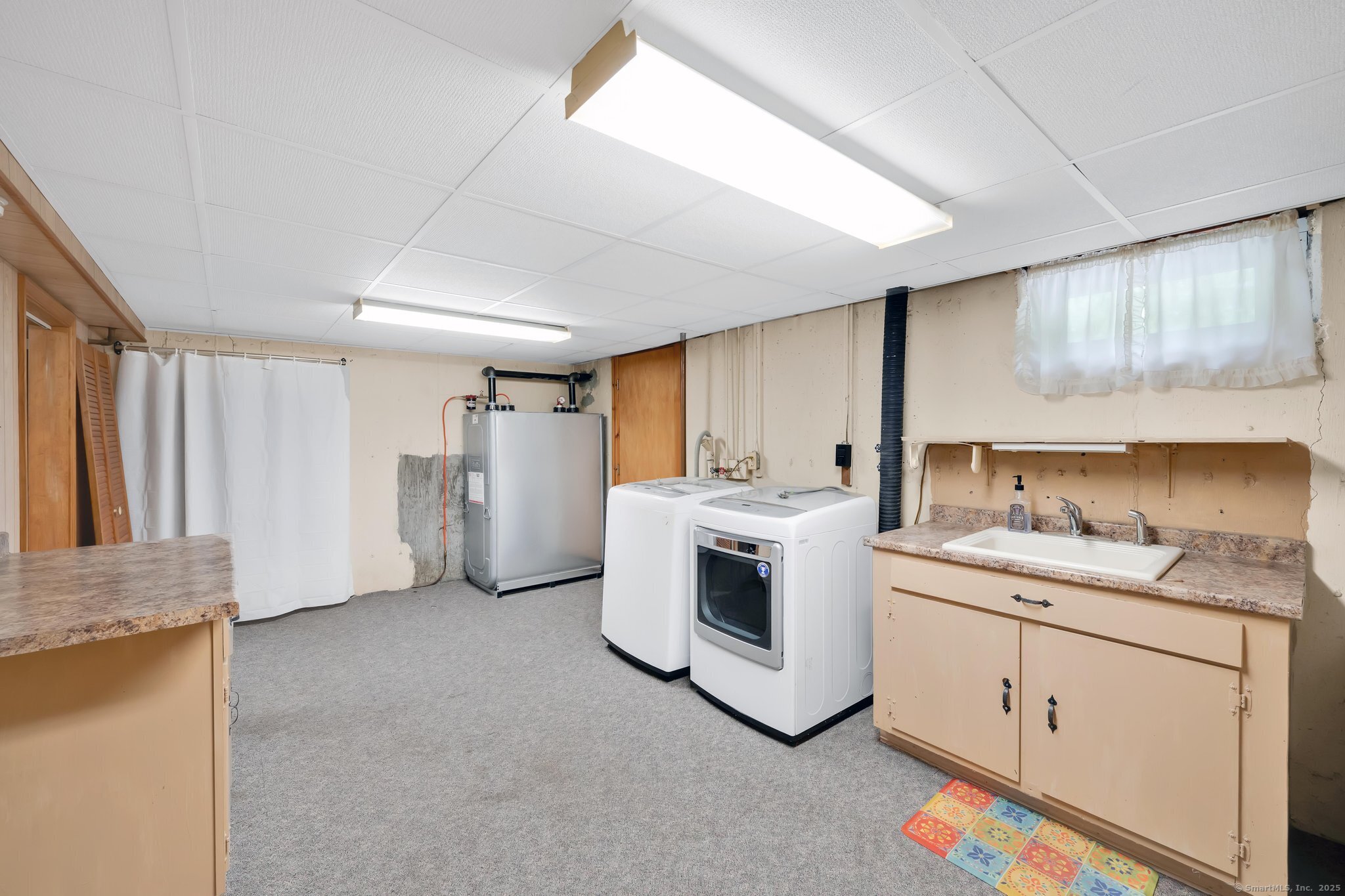111 Raymond Road, Windsor Locks, Connecticut image 32