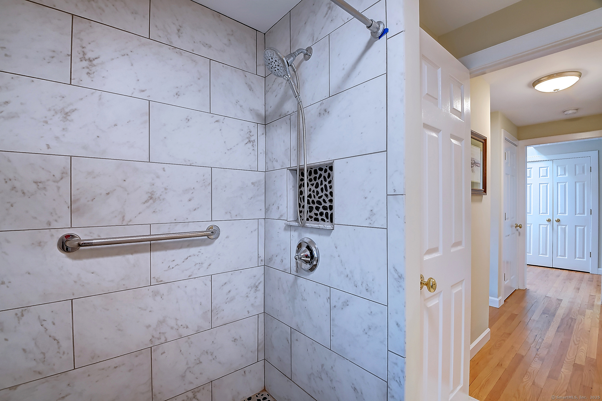 189 Red Stone Hill #17, Bristol, Connecticut image 21