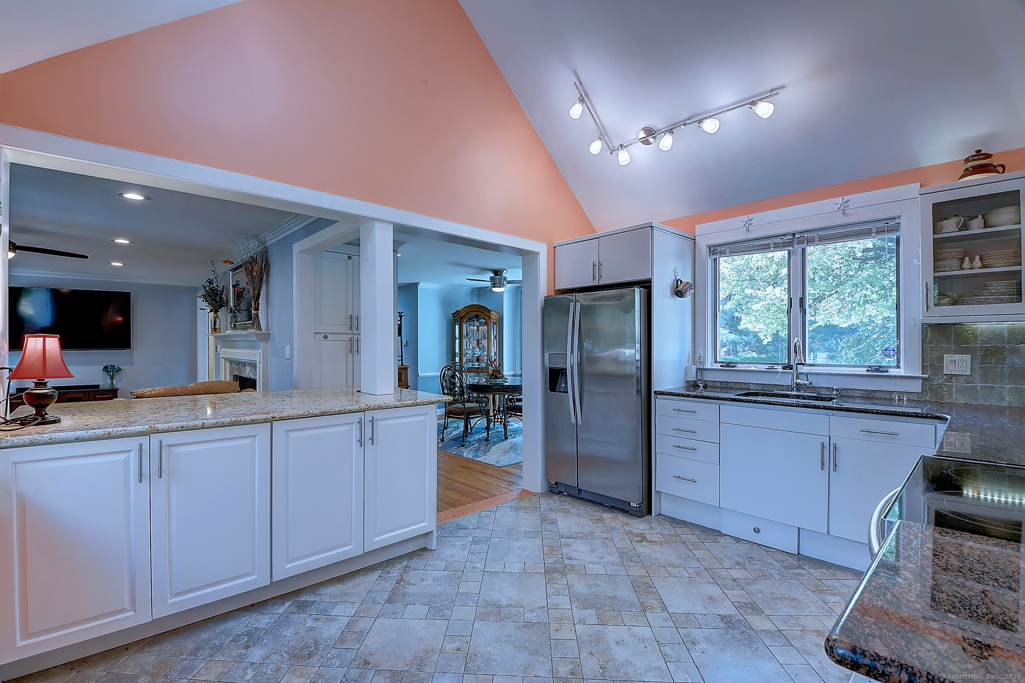 189 Red Stone Hill #17, Bristol, Connecticut image 10