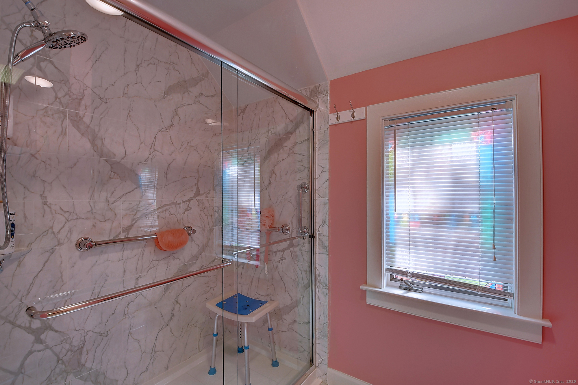 189 Red Stone Hill #17, Bristol, Connecticut image 16