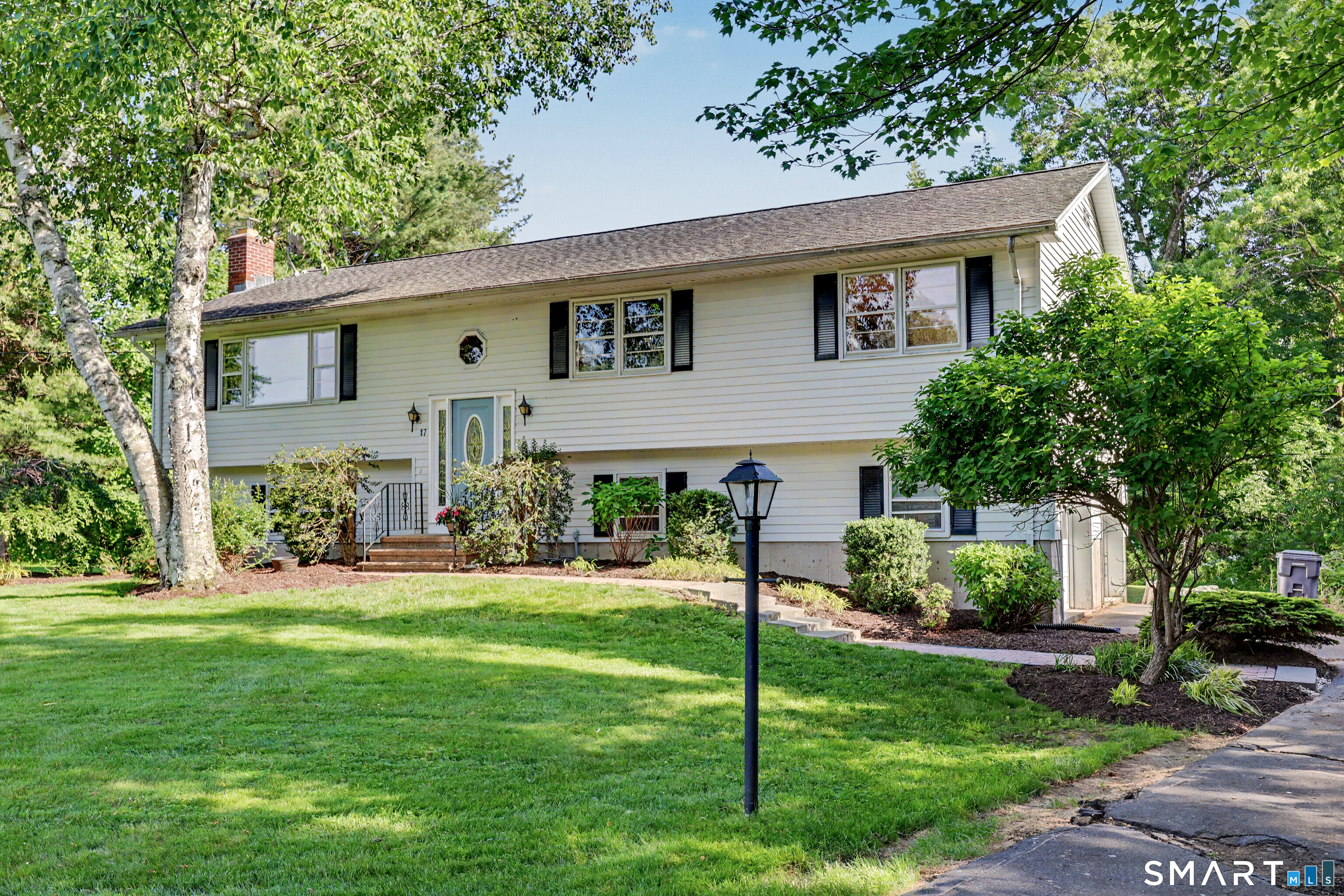 17 Green Hill Road