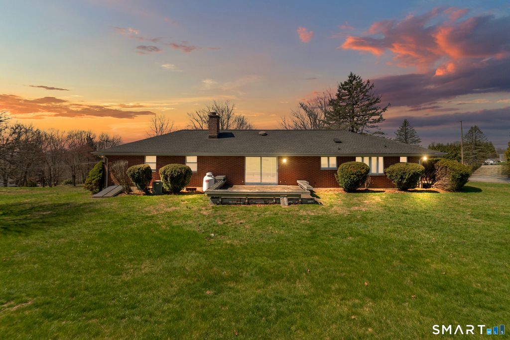 Photo of 131 Sentinel Hill Road, Derby, CT 06418 (MLS # 24166518)