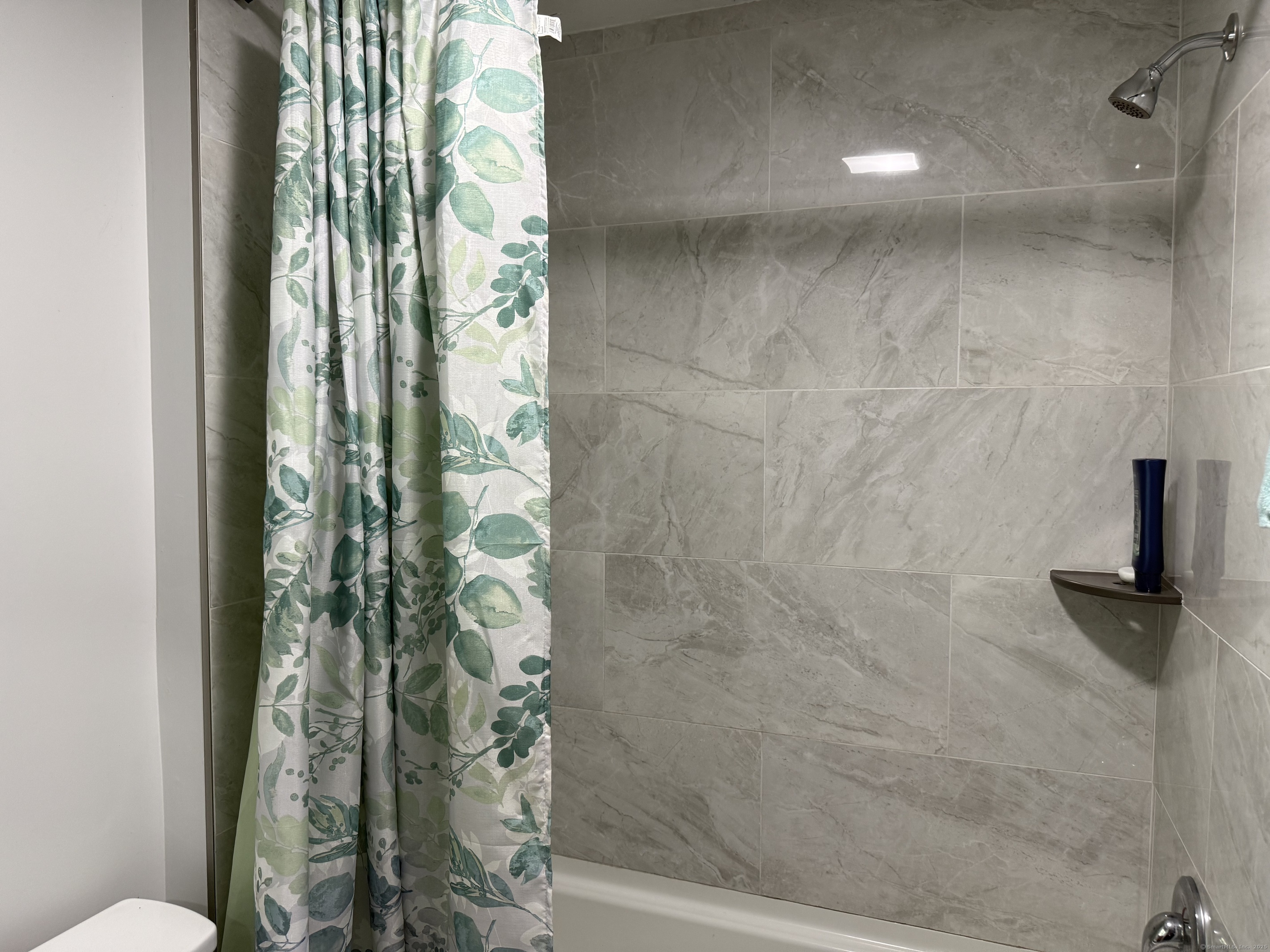 4 N Spring Street, Ansonia, Connecticut image 12