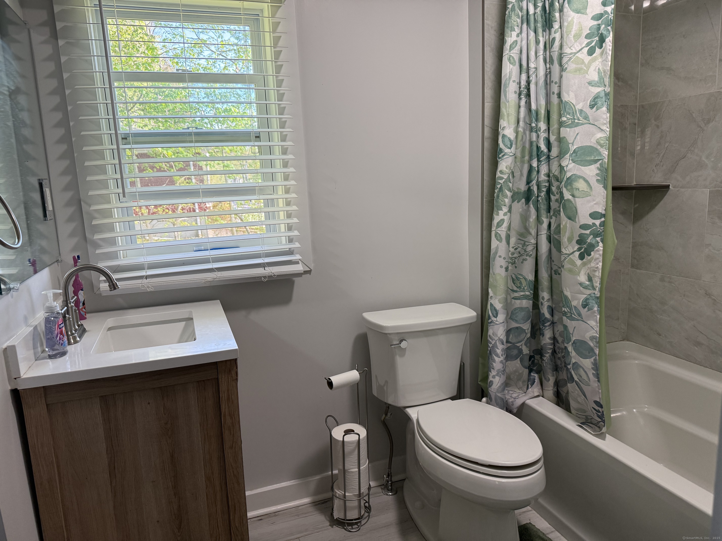 4 N Spring Street, Ansonia, Connecticut image 13