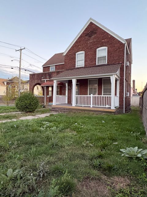 1922 Boston Avenue Bridgeport CT 06610