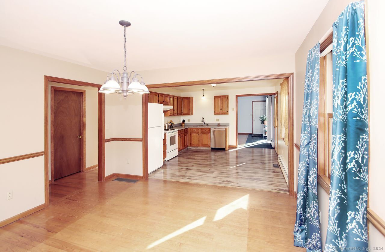 120 Homewood Avenue, North Haven, Connecticut image 10