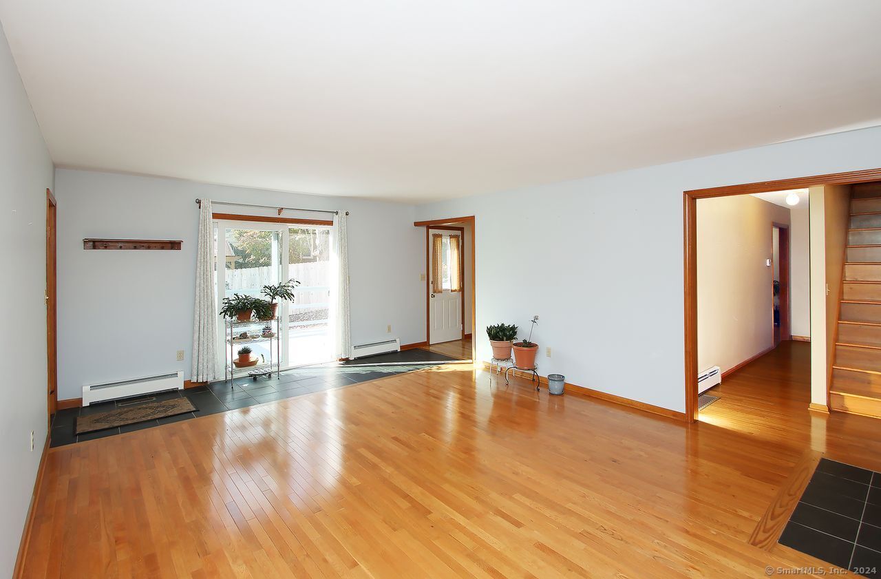 120 Homewood Avenue, North Haven, Connecticut image 3
