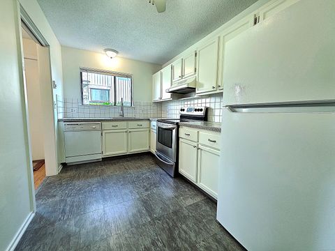 Tiny photo for 563 Heritage Village #F, Southbury, CT 06488 (MLS # 24134592)