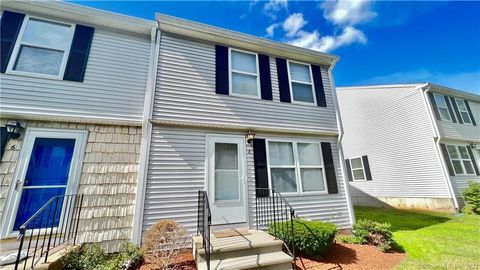 Photo of 8 Periwinkle Lane #8, Glastonbury, CT 06033 (MLS # 24048568)