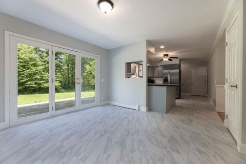 Tiny photo for 101 Center Road, Woodstock, CT 06281 (MLS # 24144460)