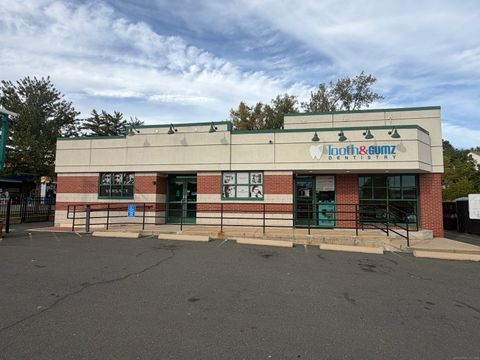 Photo of 1500 Albany Avenue, Hartford, CT 06112 (MLS # 24131282)