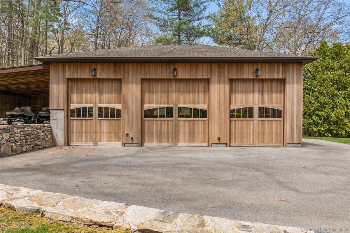 83 Burdick Lane