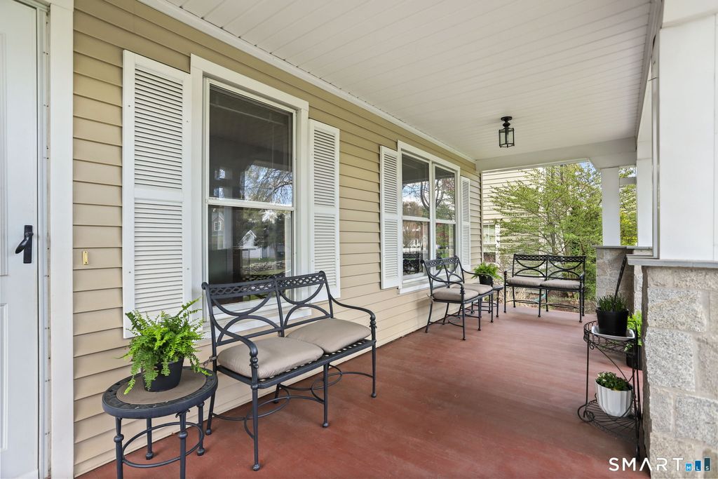 Photo of 289 Old Mill Road, Fairfield, CT 06824 (MLS # 24167910)