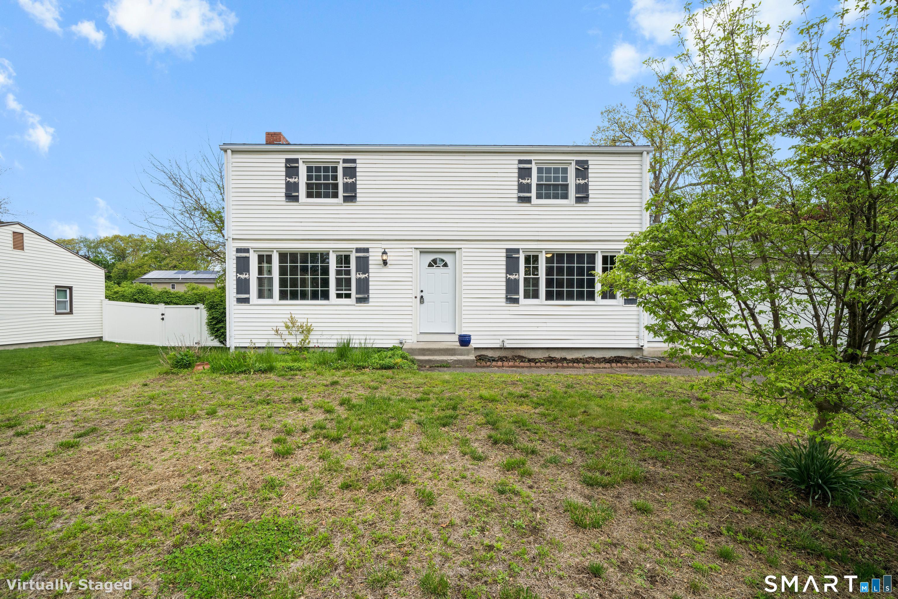 25 Putnam Drive