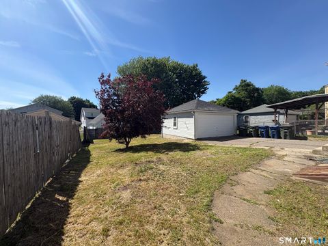 Tiny photo for 231 Goddard Avenue #3rd Floor, Bridgeport, CT 06610 (MLS # 24181889)