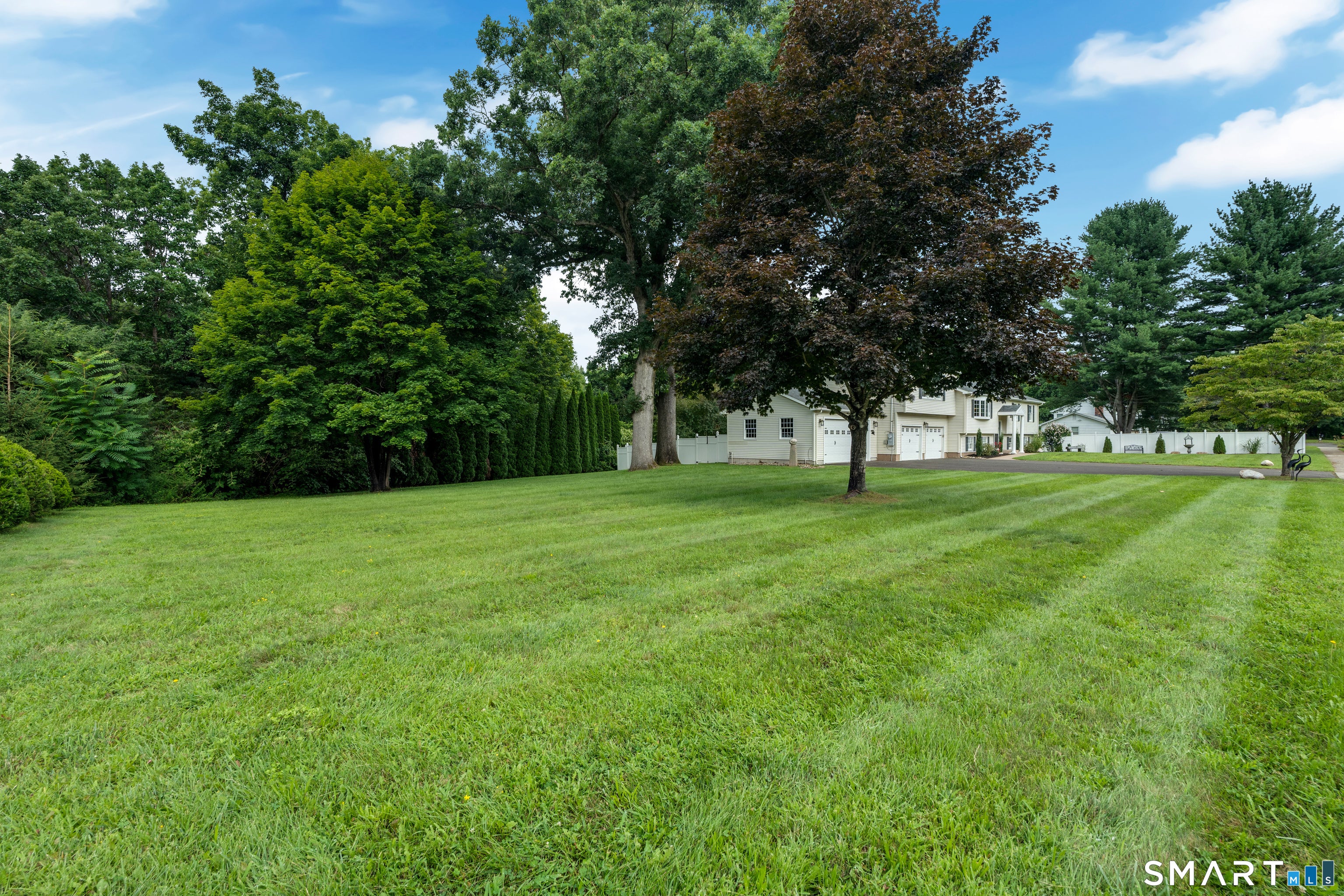 31 Stone Hedge Drive