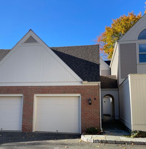 8 Sedgwick Village Lane 8 Darien CT 06820