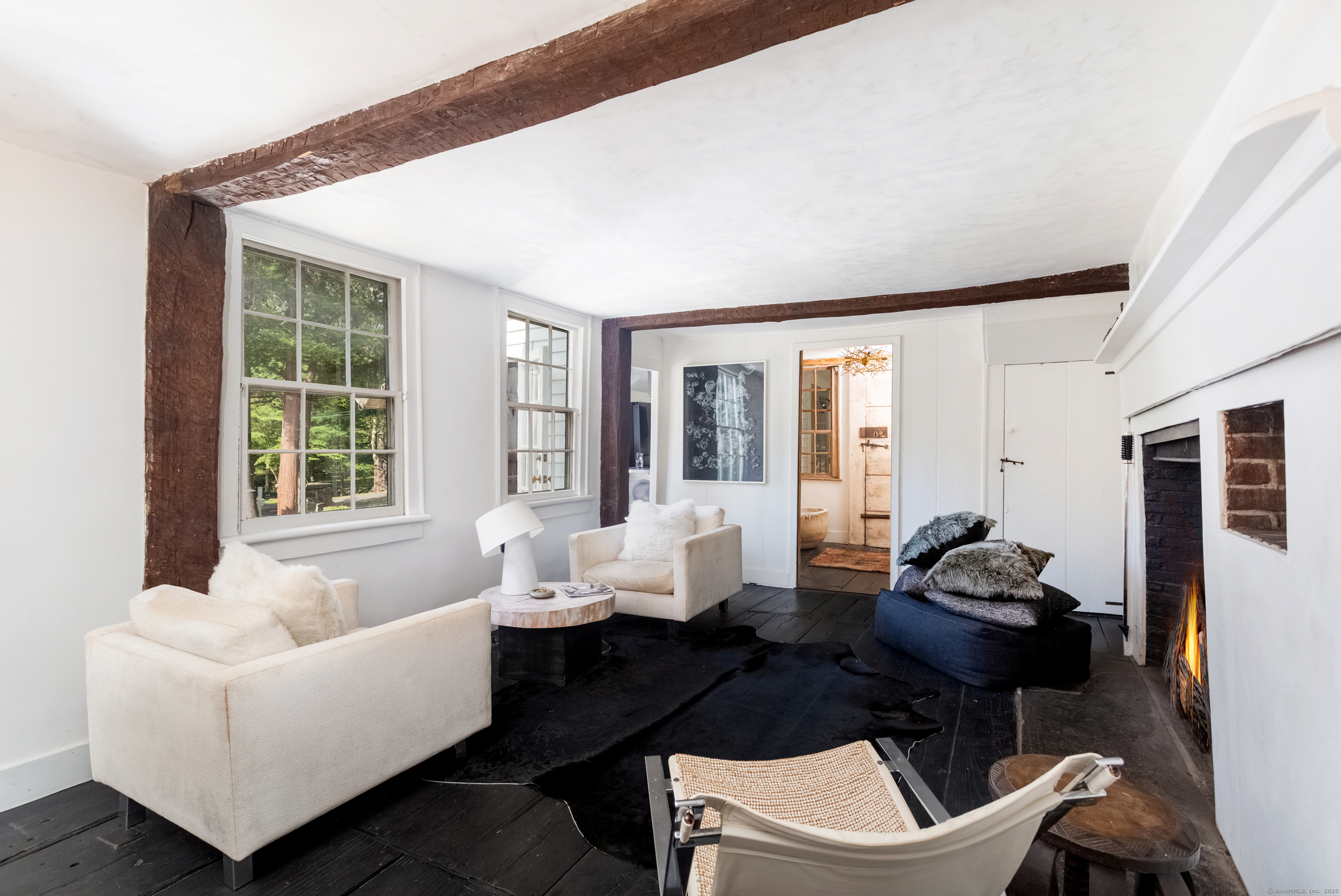 Fairfield, Connecticut 06890, United States, 2 Bedrooms Bedrooms, ,2 BathroomsBathrooms,Residential,Active,206227