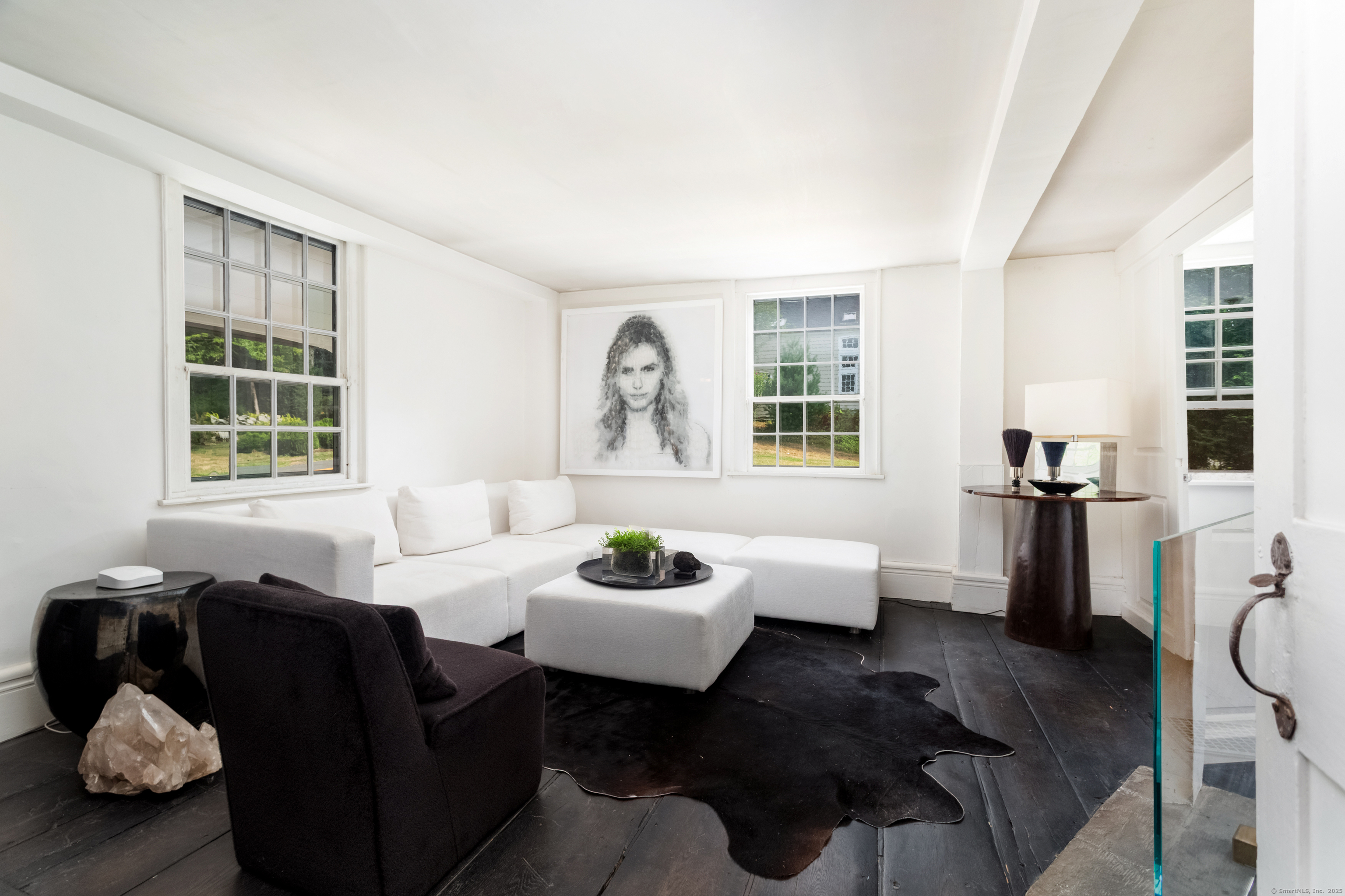 Fairfield, Connecticut 06890, United States, 2 Bedrooms Bedrooms, ,2 BathroomsBathrooms,Residential,Active,206227