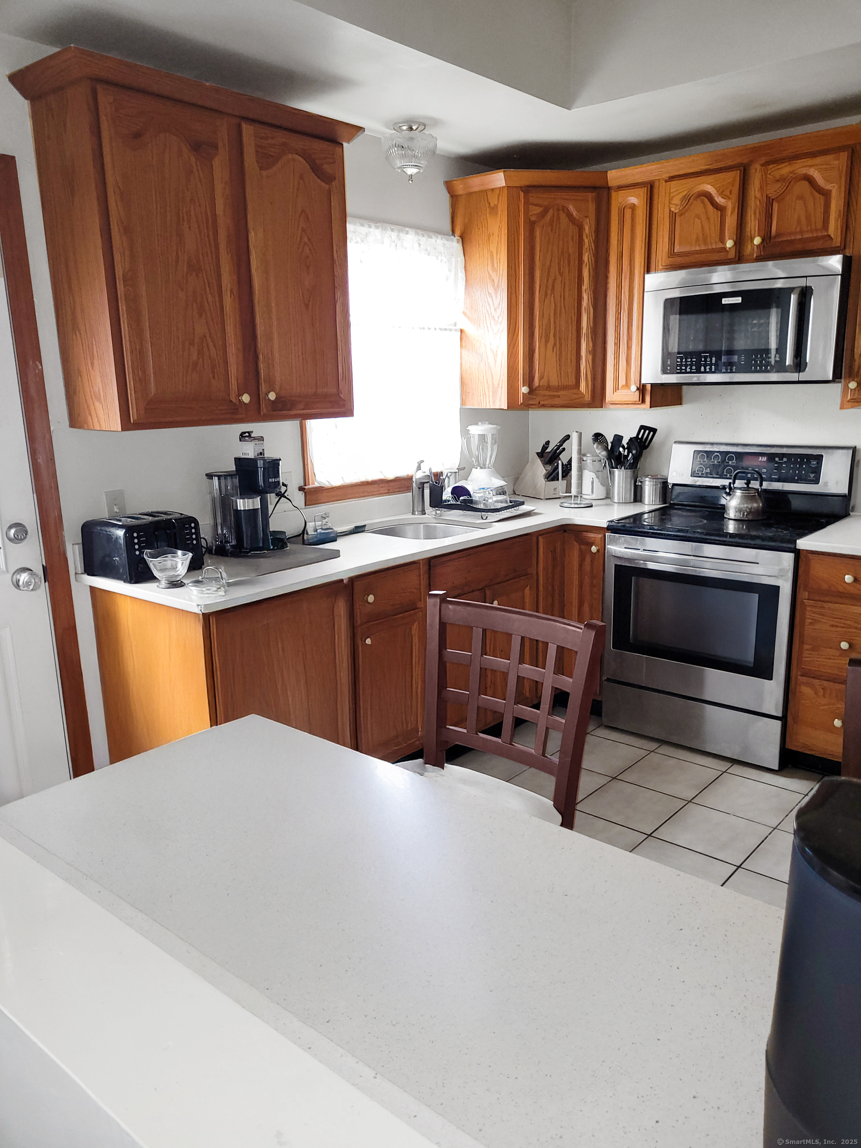 1 Armstrong Court, Norwalk, Connecticut image 5