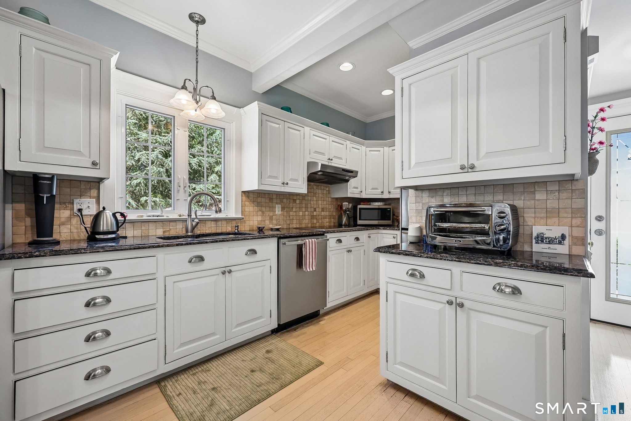 57 Wilbar Avenue