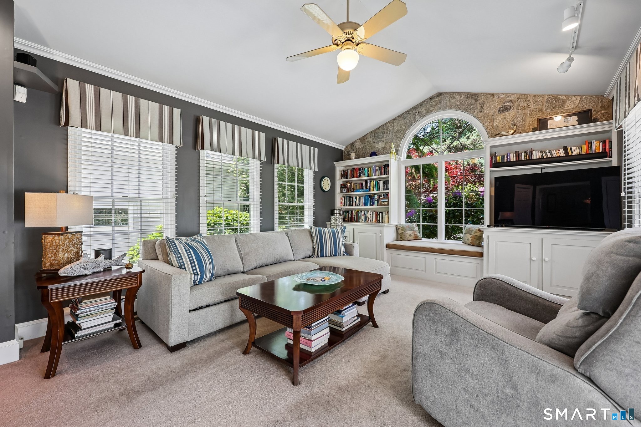57 Wilbar Avenue