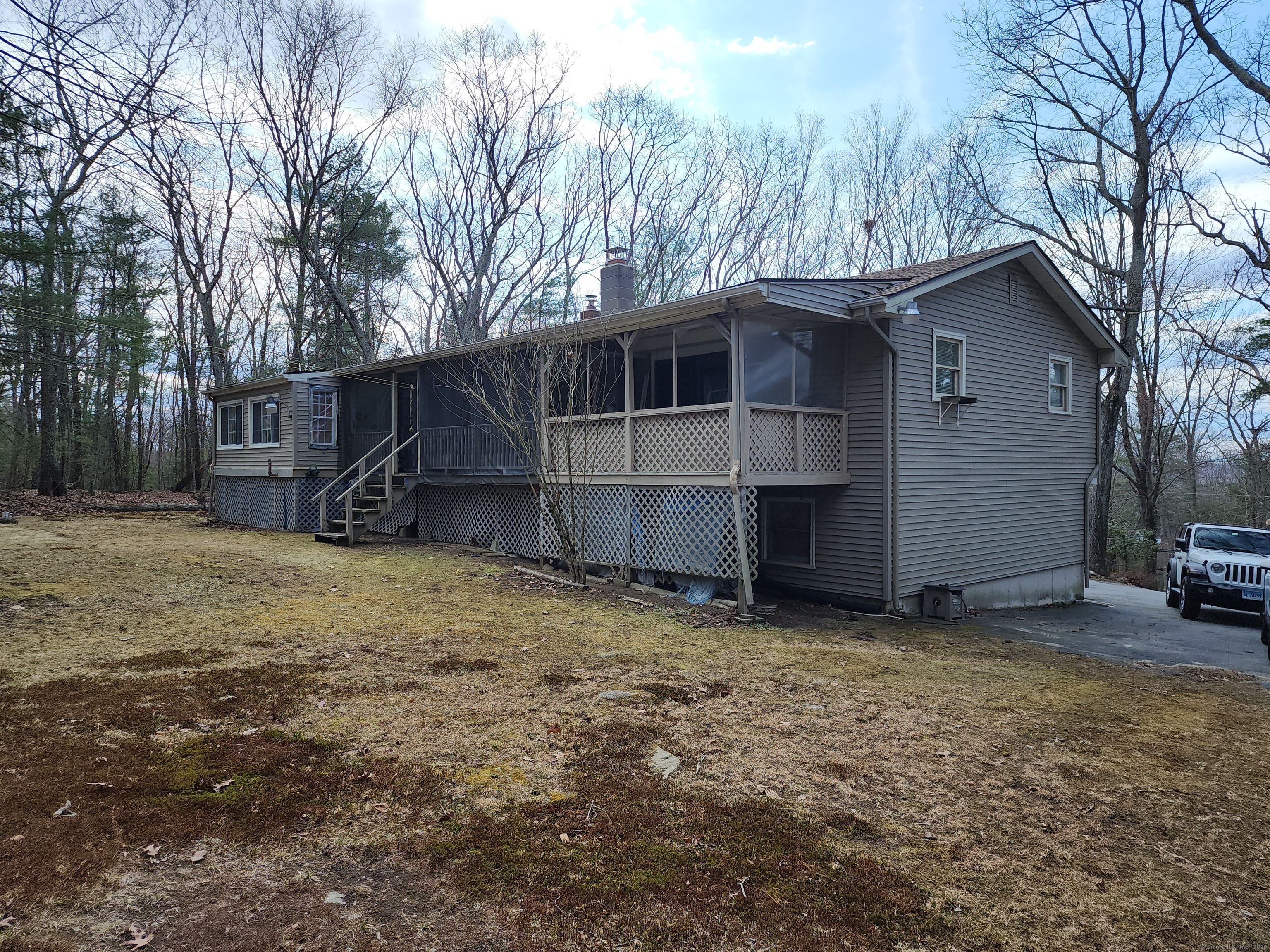 738 Squaw Rock Road, Plainfield, Connecticut image 3