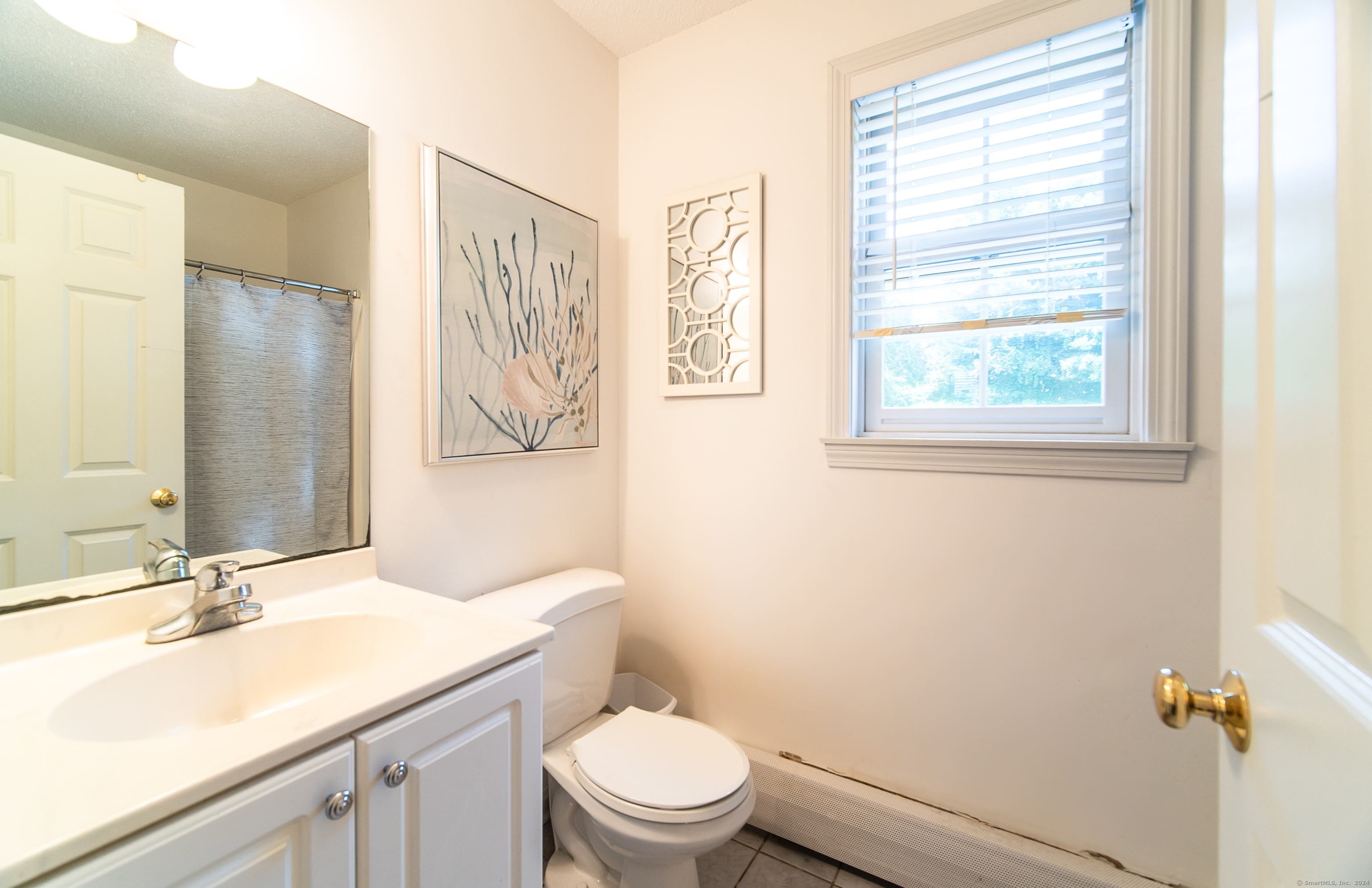 175 Kings Highway, North Haven, Connecticut image 30