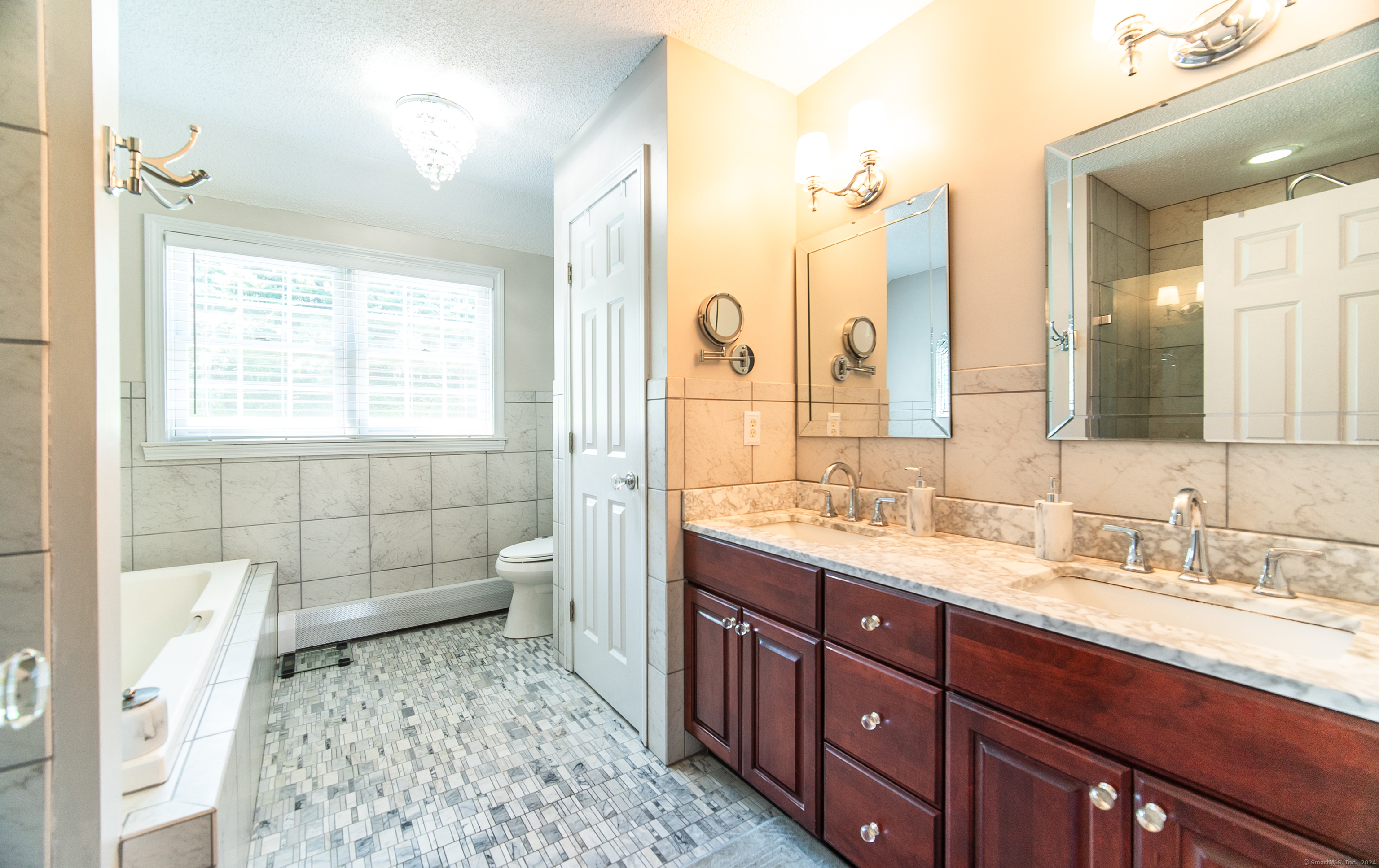 175 Kings Highway, North Haven, Connecticut image 23