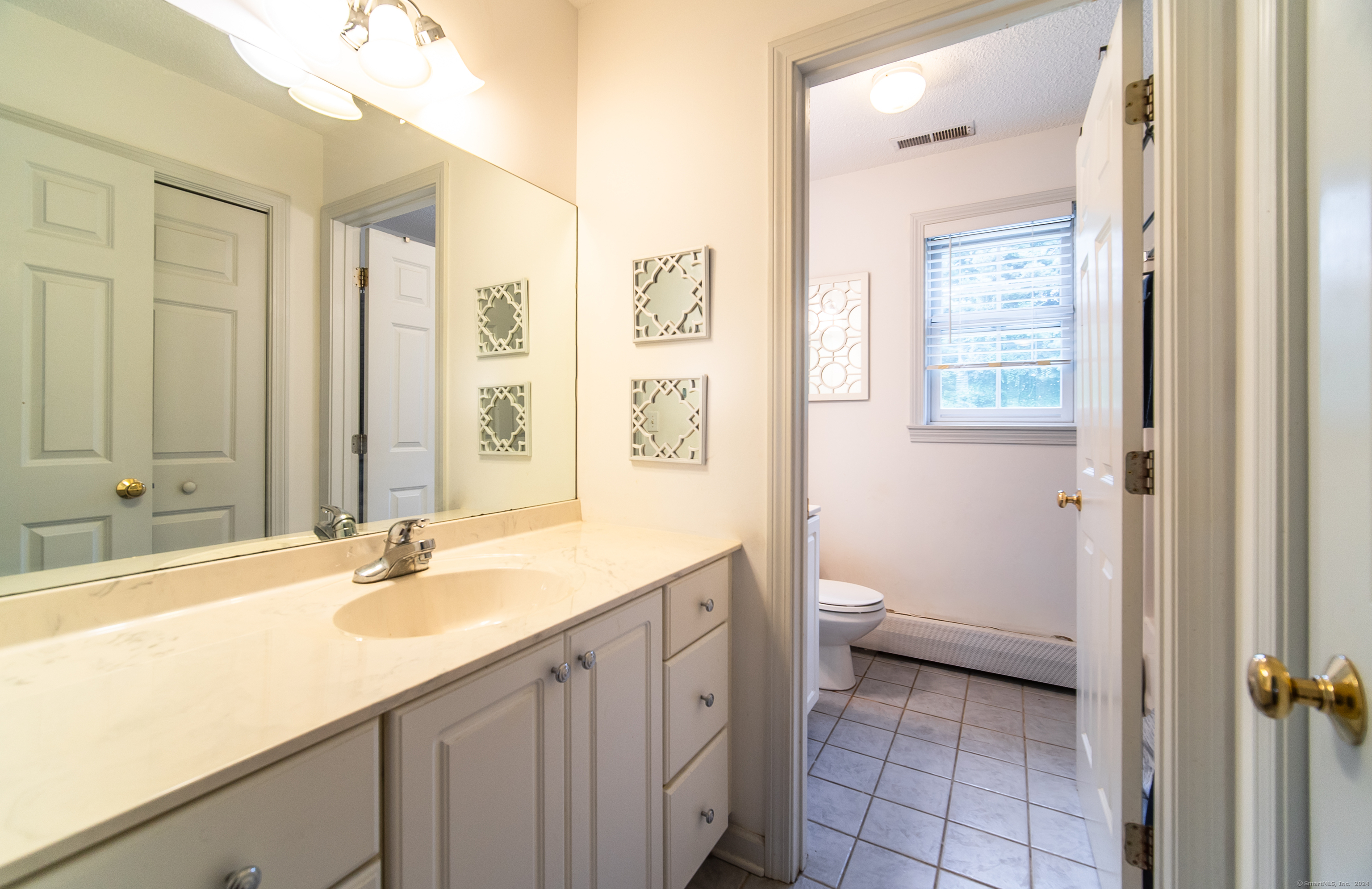 175 Kings Highway, North Haven, Connecticut image 29
