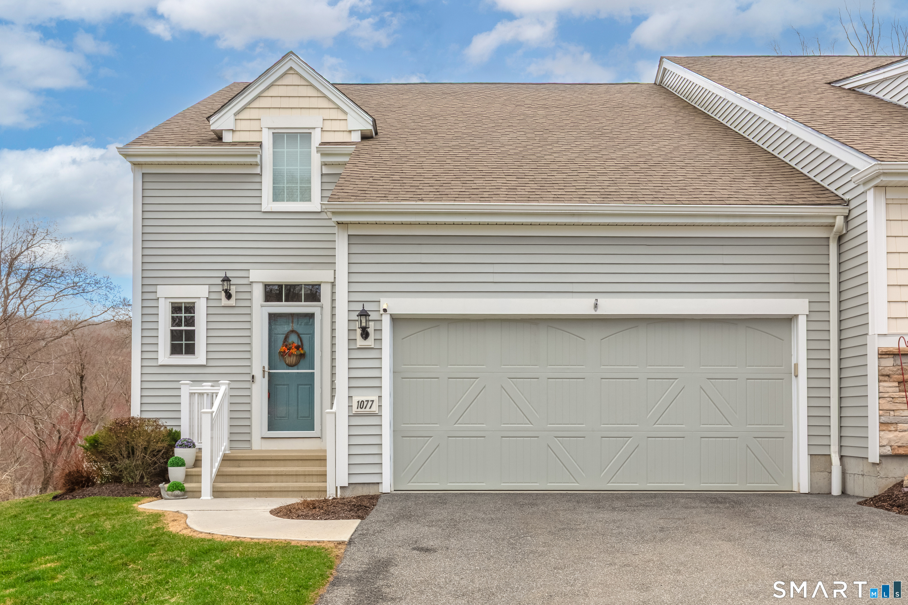 1077 Augusta Drive 1077