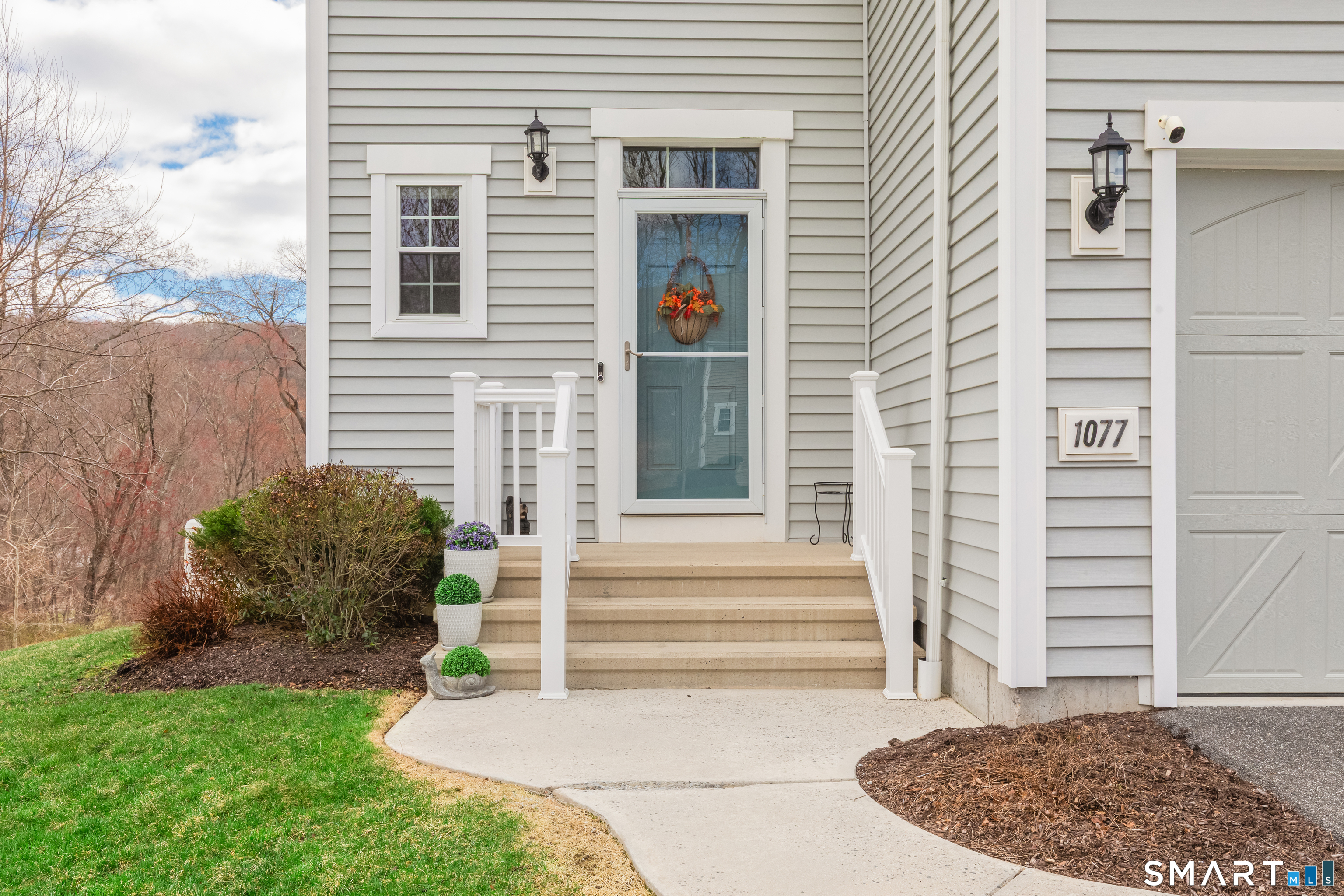 1077 Augusta Drive 1077