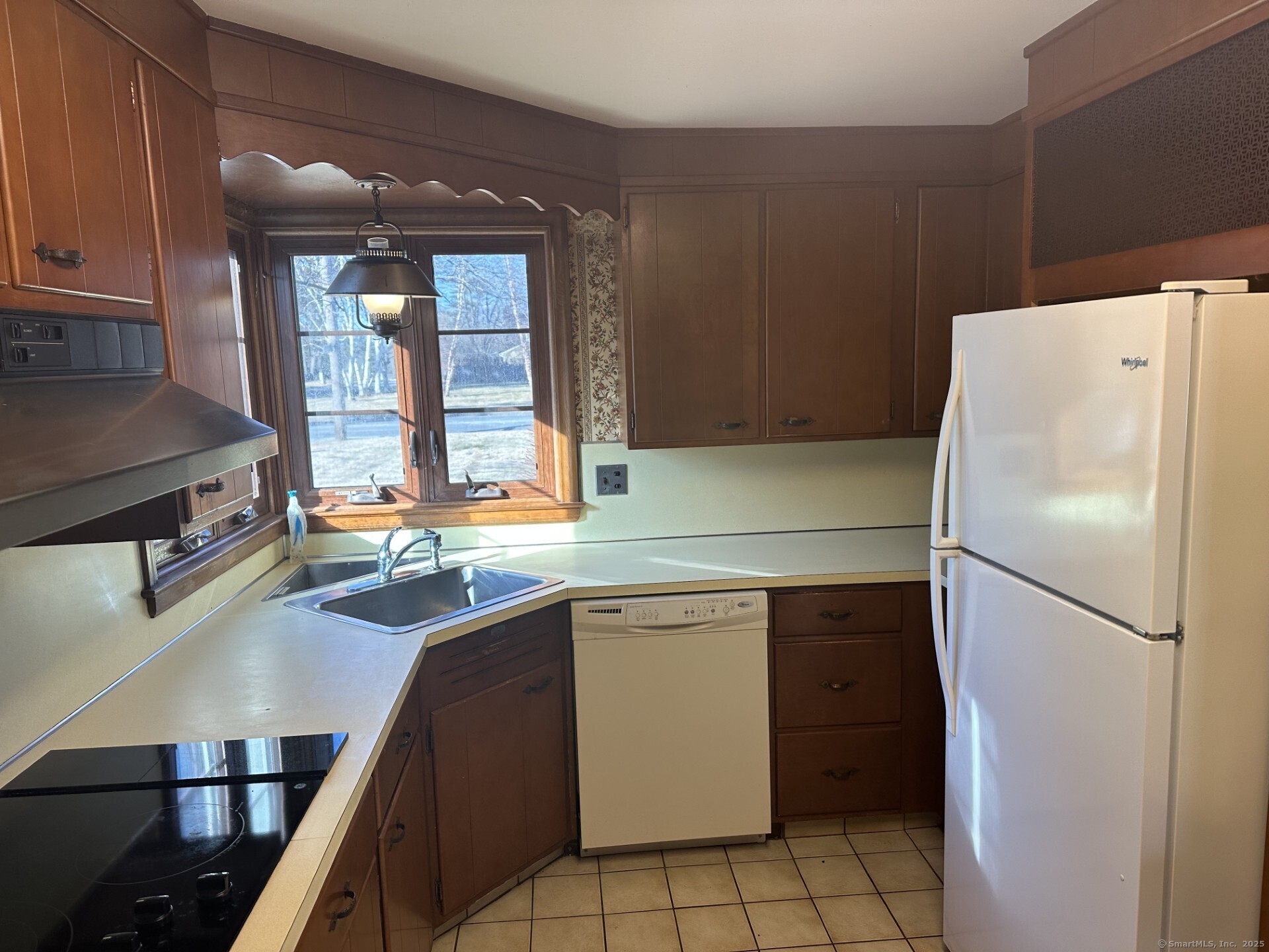 74 Farmington Avenue, Plainville, Connecticut image 8