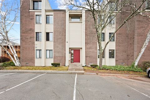 38 Burgundy Hill Lane 38 Middletown CT 06457