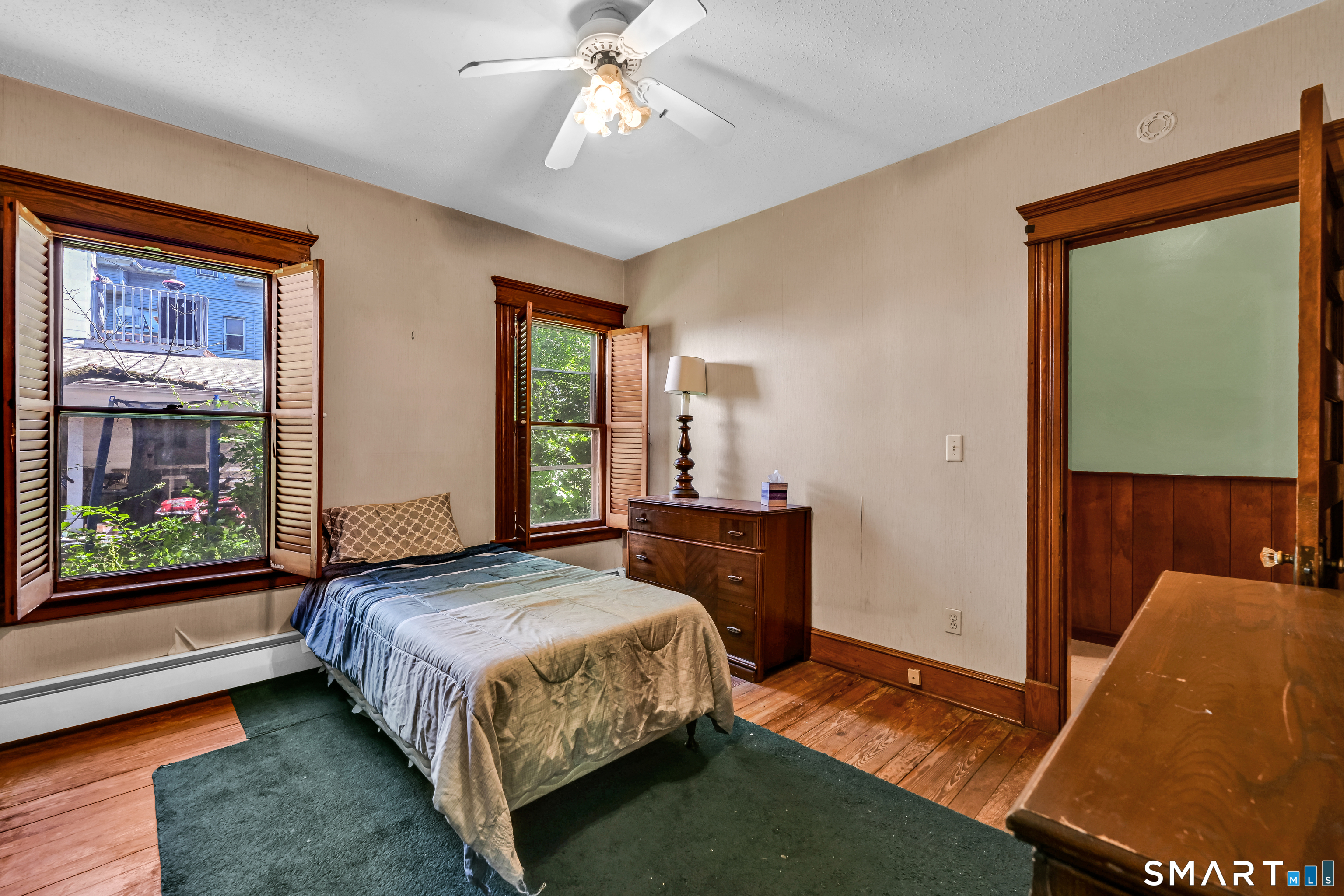 61 Idylwood Avenue
